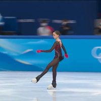 Beijing 2022: Kamila Valieva, la primera mujer en lograr salto cuádruple en Juegos Olímpicos (Video)