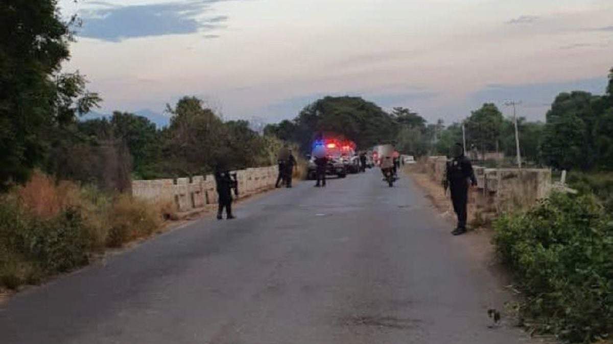 Despliegue policial tras los bloqueos en Apatzingán y Buenavista