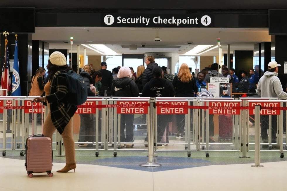 China instó a viajeros evitar el aeropuerto de Seattle después de que EU negó entrada a 20 académicos