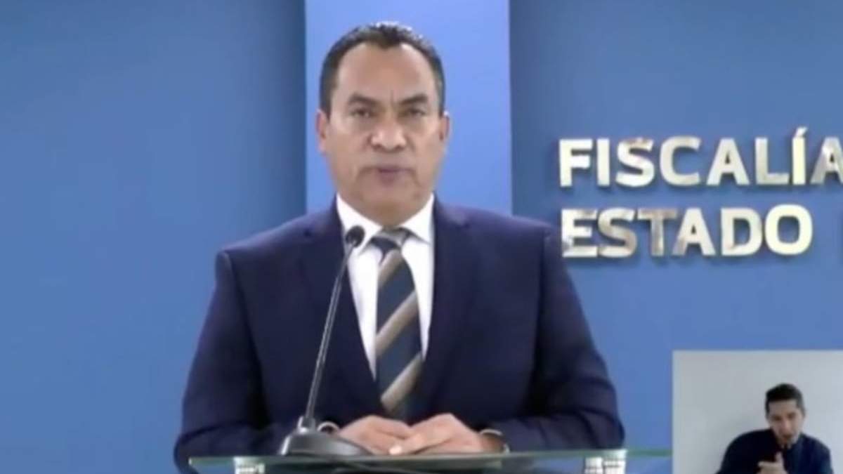 Conferencia del fiscal Adrián Solís López