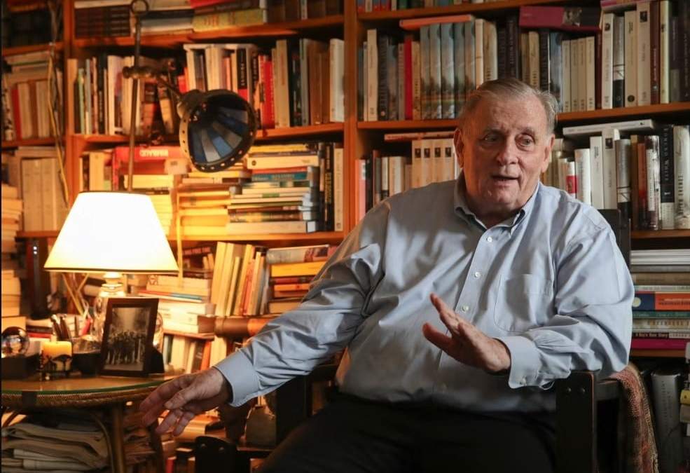 Residente de Nueva York y París durante gran parte de su vida adulta, fue novelista, periodista, biógrafo, dramaturgo, activista, profesor y memorialista