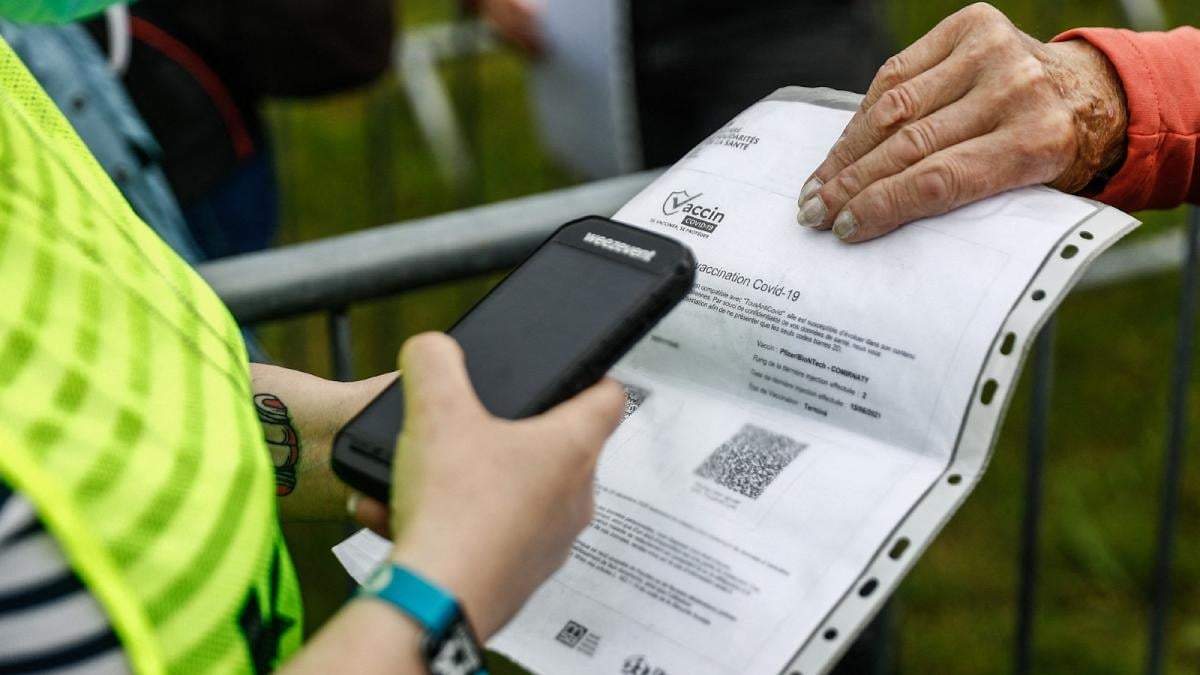 Exigirán un comprobante de vacunación o test PCR negativo. Fuente: (Twitter)