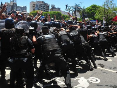 Represión: la Policía de la Ciudad publicó un documento que puso en jaque a Nación
