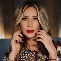 Geraldine Bazán pone locos sus fans con una foto en la playa ¿Sin nada? Comprobalo