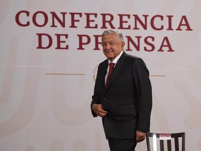 AMLO elogia a Francia por nacionalizar la electricidad: "se necesita tomar decisiones"