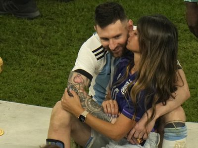 Ni la distancia los separa: el romántico regalo de Lionel Messi a Antonela Roccuzzo en San Valentín