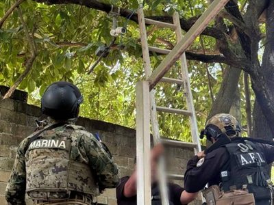 Desmantelan red de cámaras de vigilancia usadas por la delincuencia en Pinotepa Nacional
