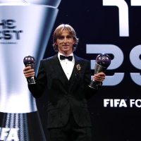 Luka Modric destrona a CR7 y a Messi; la FIFA lo elige como 'mejor jugador” del mundo