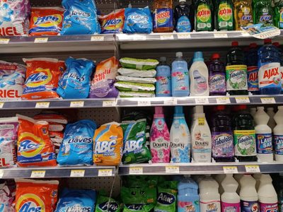 Inflación sin freno: los productos de limpieza aumentaron un 400 % interanual