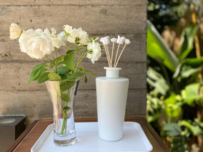 Cómo crear flores difusoras para que tu casa tenga rico olor y también la decores con estilo