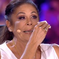 Una famosa cantante española se volcó contra Isabel Pantoja y soltó lo peor: "Que vaya a un psicólog