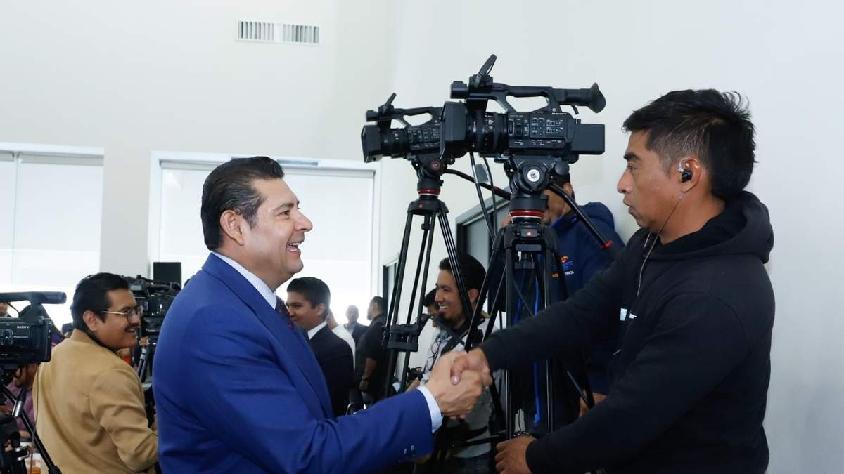 El gobernador Alejandro Armenta