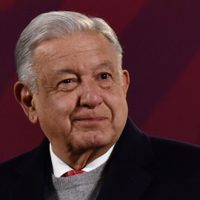 AMLO celebra compra de acciones de PetroBal por Grupo Carso, de Carlos Slim