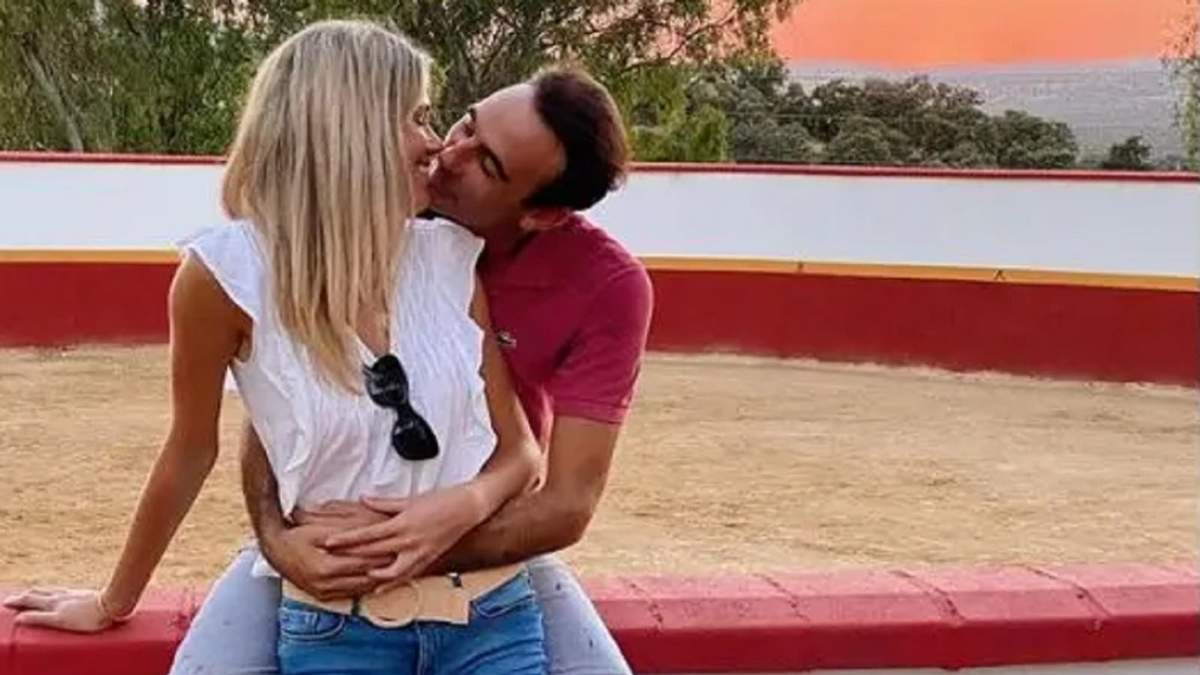 Enrique Ponce - Ana Soria. Fuente: (Instagram)