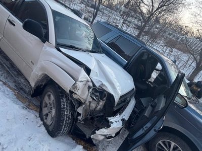 Agente del ICE dispara contra migrante en Minnesota después de ser atropellado