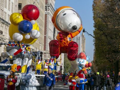 Comienza desfile de Día de Acción de Gracias en Nueva York
