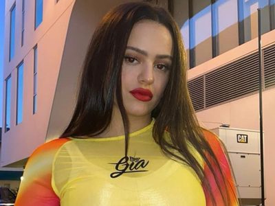 ¡Como nunca antes! Rosalía compartió las mejores fotos de su participación en "Elle"