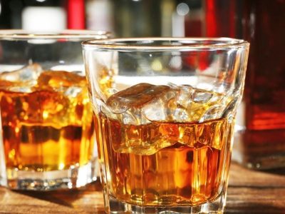 Ahora buscan elaborar whisky en base a la tecnología digital