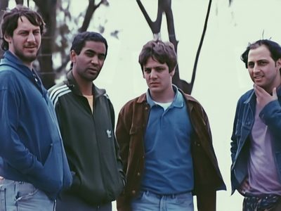 Gracias a Netflix: después de 20 años, "Okupas" vuelve a la pantalla con una gran diferencia
