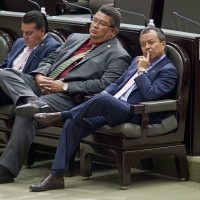 PRI y PAN en San Lázaro tunden a la oposición con Ley de Hidrocarburos