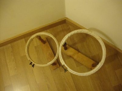 No tires tus bastidores para bordar rotos, transformalos en este divino proyecto para tus lavandas