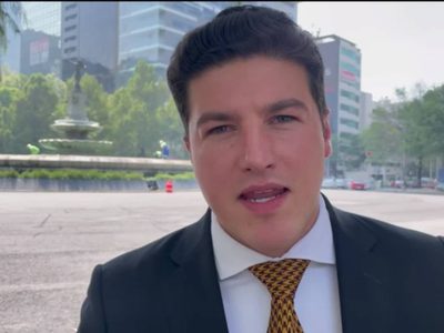 Samuel García propone concluir en tres años el tren suburbano de García al aeropuerto de Monterrey