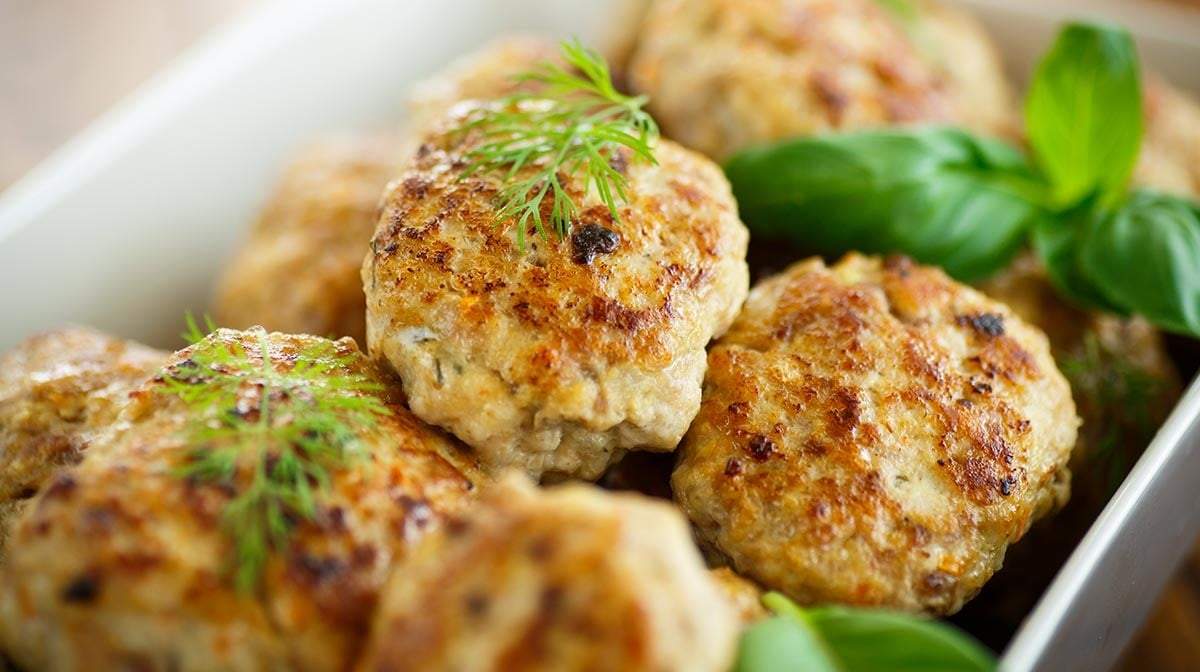 Albóndigas de pollo y zucchini. Fuente: (Instagram).