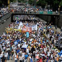Cientos de miles exigen en Caracas el referendo revocatorio