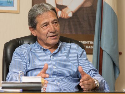 Pedro Milla: "La reducción salarial es necesaria para evitar despidos masivos"