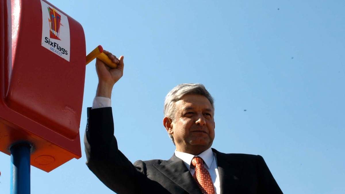 López Obrador cuando era jefe de gobierno del DF