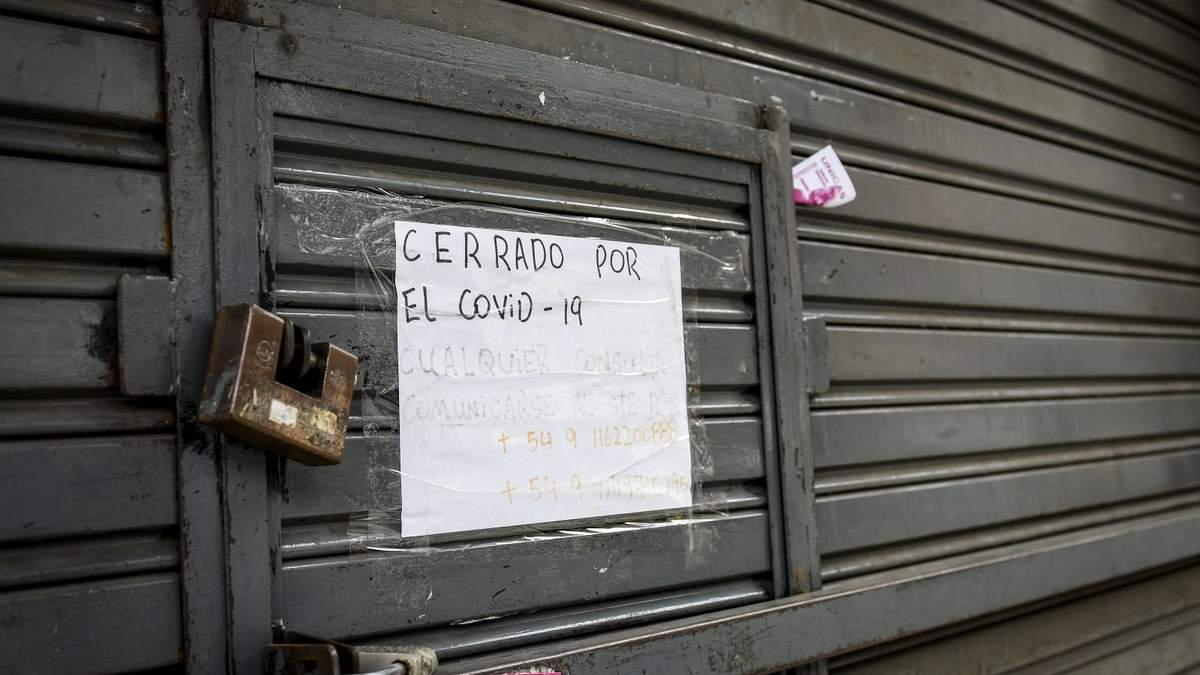 Las nuevas medidas de aislamiento podrían bajar los índices de ausentismo. Fuente: (Twitter)