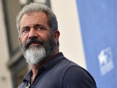 Con qué necesidad: Mel Gibson se enojó con la “miel Gibson”, pero todo le salió mal
