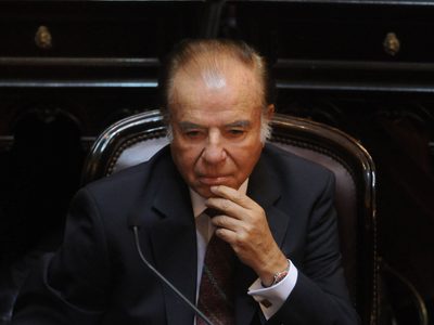 Preocupa su salud: Carlos Menem y la revelación de un nuevo resultado por coronavirus. ¿Está bien?