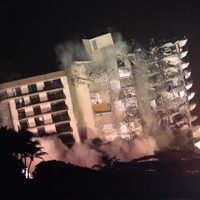Van 36 muertos por colapso de edificio en Miami; hay 109 desaparecidos