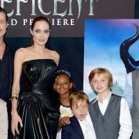 ¡Una gran madre! Revelan la historia detrás de la familia de Angelina Jolie y Brad Pitt