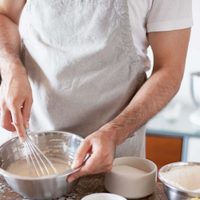 Galletas de queso crema y nueces: poné la pava o prepará café para degustar esto tan divino