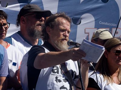ATEN calificó como "autoritario" el decreto de aumento del Gobierno y lo tildó como un "fracaso"