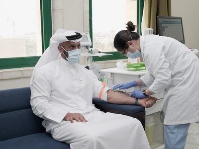 La vacuna china obtuvo aprobación en Emiratos Árabes Unidos: tiene una eficacia el 86%