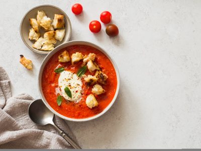 Sopa crema de tomate: calentita, cremosa y súper deliciosa, una receta tentadora para los almuerzos de invierno