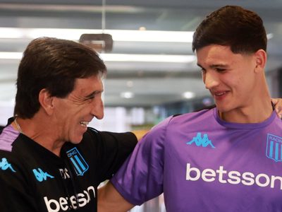 Negocio redondo: el dinero que le ingresaría a Racing por Valentín Carboni