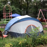 Save the Children advierte riesgos para los niños en albergues instalados tras sismos