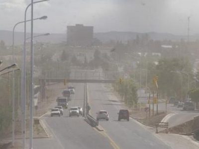 El fuerte viento en Zapala interrumpió los lindos días de verano en la ciudad