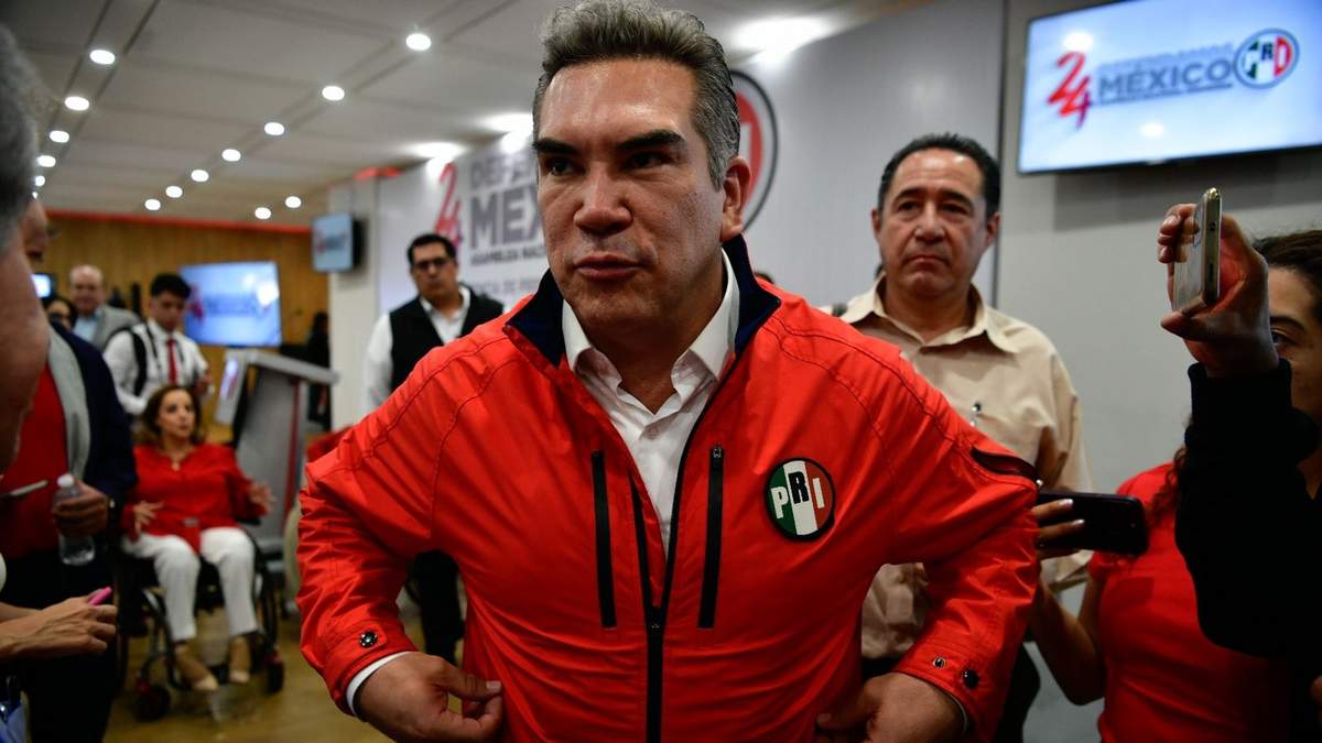 Alejandro "Alito" Moreno en la conferencia del lunes