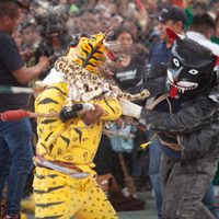 En Zitlala, los jaguares pelean a latigazos para obtener el favor de Tláloc (Video)