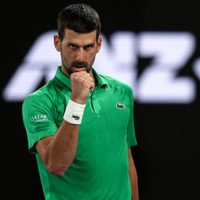 Un sensacional Djokovic derrota a Sinner y disputará ante Alcaraz la final del Abierto de Australia