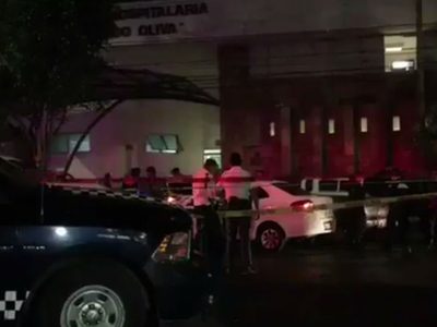 Comando irrumpe en hospital de Guadalajara; frustran su objetivo de rematar a un hombre herido
