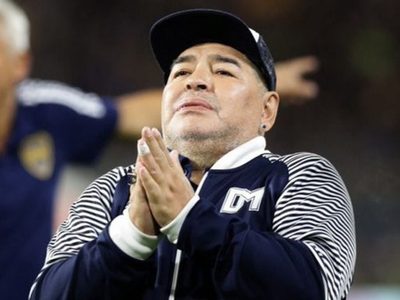 Revelaron que Diego Maradona agonizó durante medio día y complican a los imputados