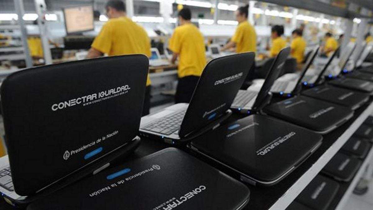 El programa Conectar Igualdad entregó más de 100 mil dispositivos en 2020. Fuente: (Twitter)