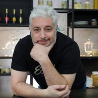 “No me quiere soltar”: Mariano Peluffo enfrenta un típico problema de cuarentena y lo confiesa así