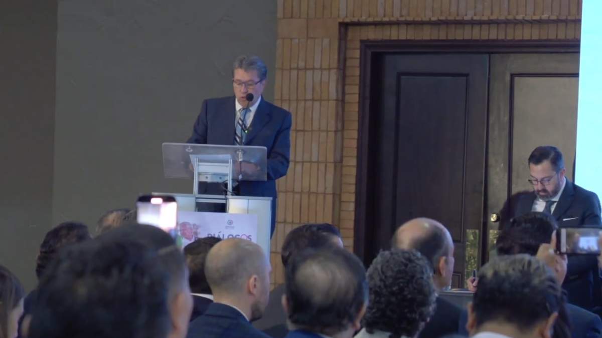 Ricardo Monreal en el foro sobre la reforma judicial en Saltillo